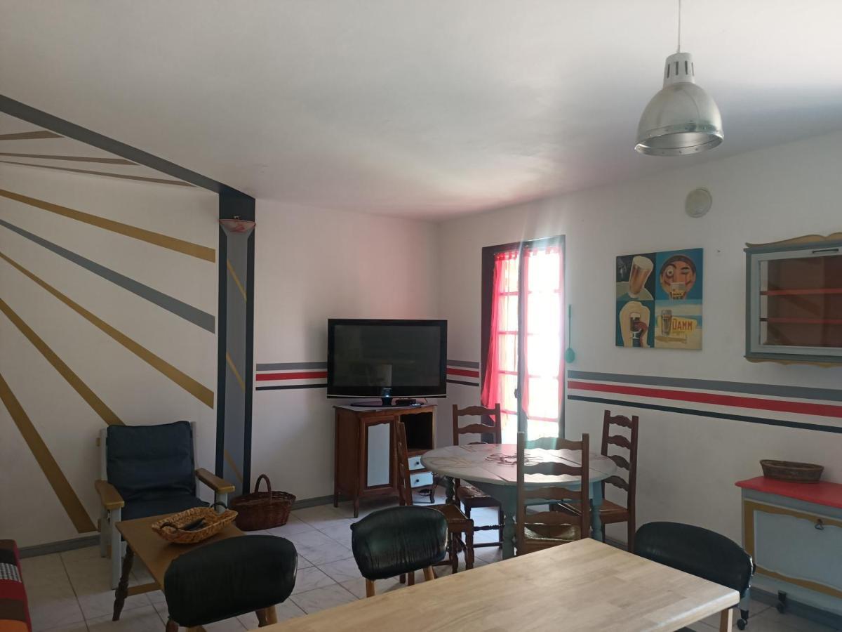 Location Saisonniere Curiste Apartment Montesquieu  ภายนอก รูปภาพ