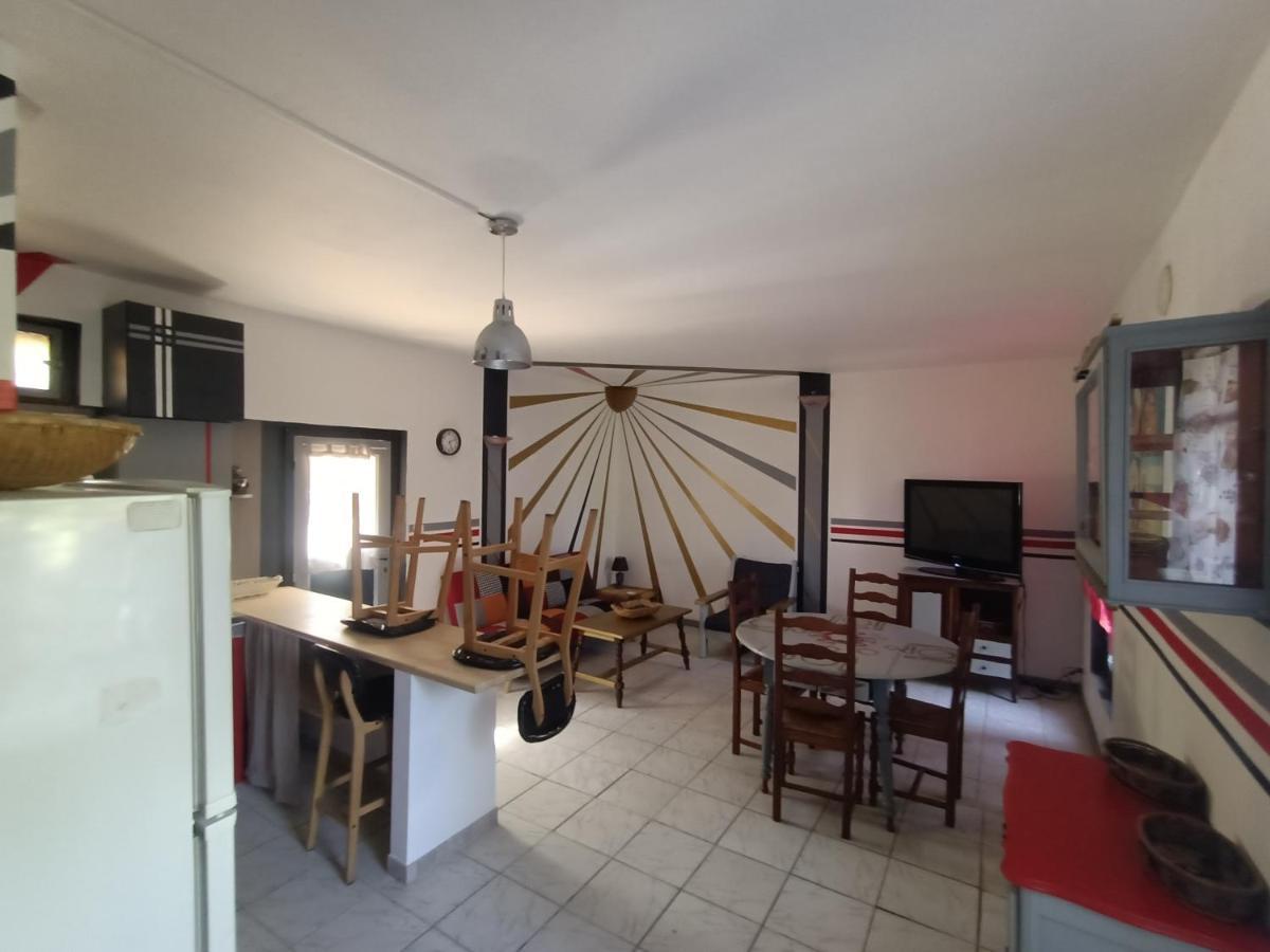 Location Saisonniere Curiste Apartment Montesquieu  ภายนอก รูปภาพ